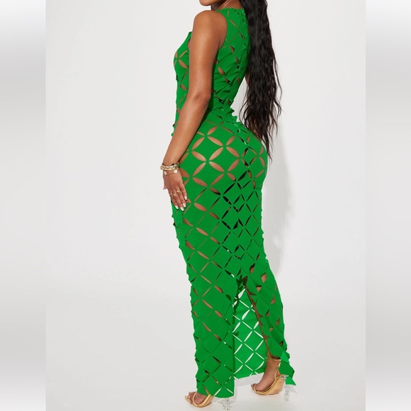 Fashionnova Curve Green Cut Out Dress - Picture 3 of 4